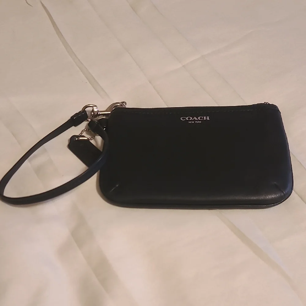 Coach Elegant Black Wristlet